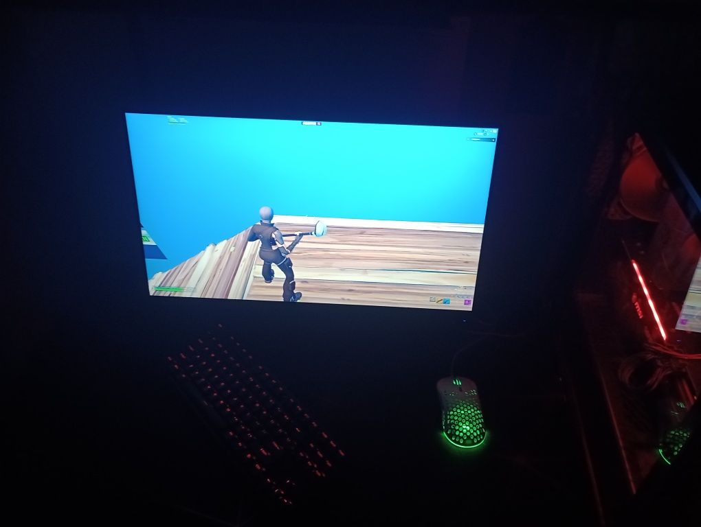 Komputer Gamingowy RTX 3060 TI | monitor 180Hz+ akcesoria