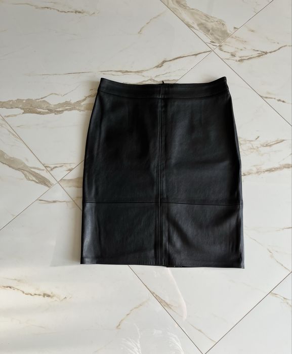 Спідниця з екошкіри