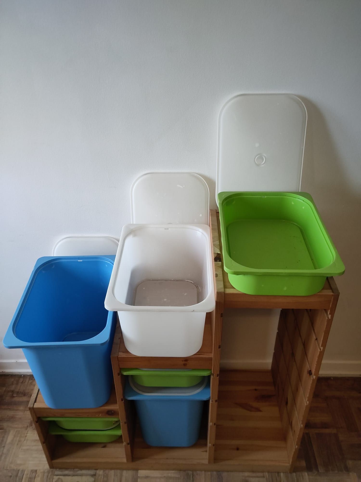 Móvel TROFAST Ikea em madeira (como novo) 60€