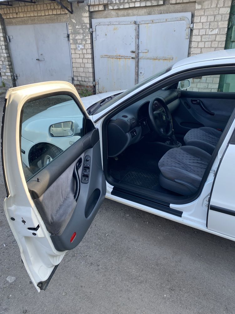 Seat Toledo дизель 1.9 TDI 2001 рік в хорошому стані