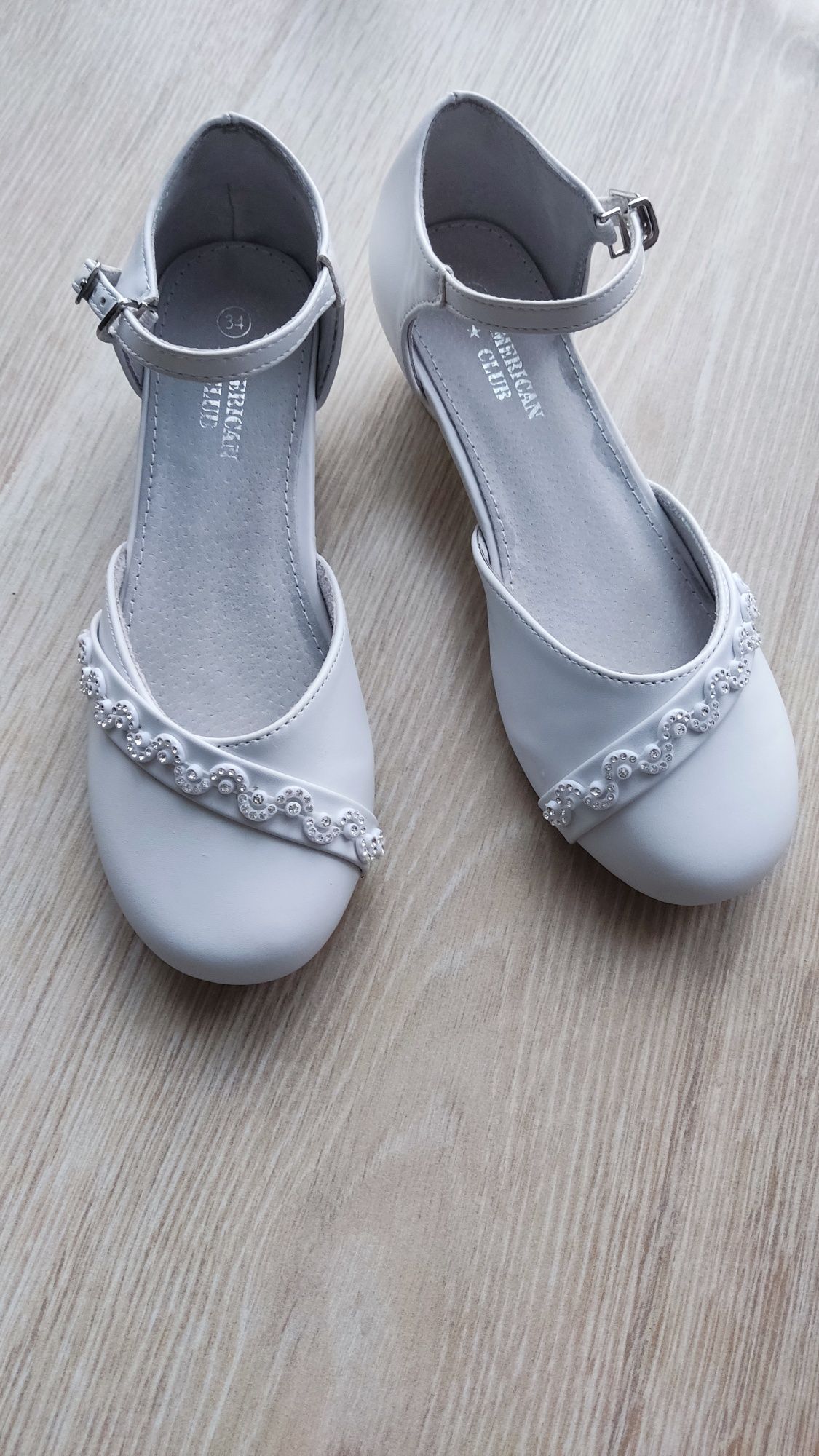 Buty, czółenka, pantofelki American Club komunia rozmiar 34
