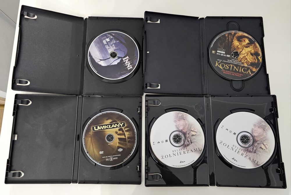 Zestaw 8 filmów na DVD