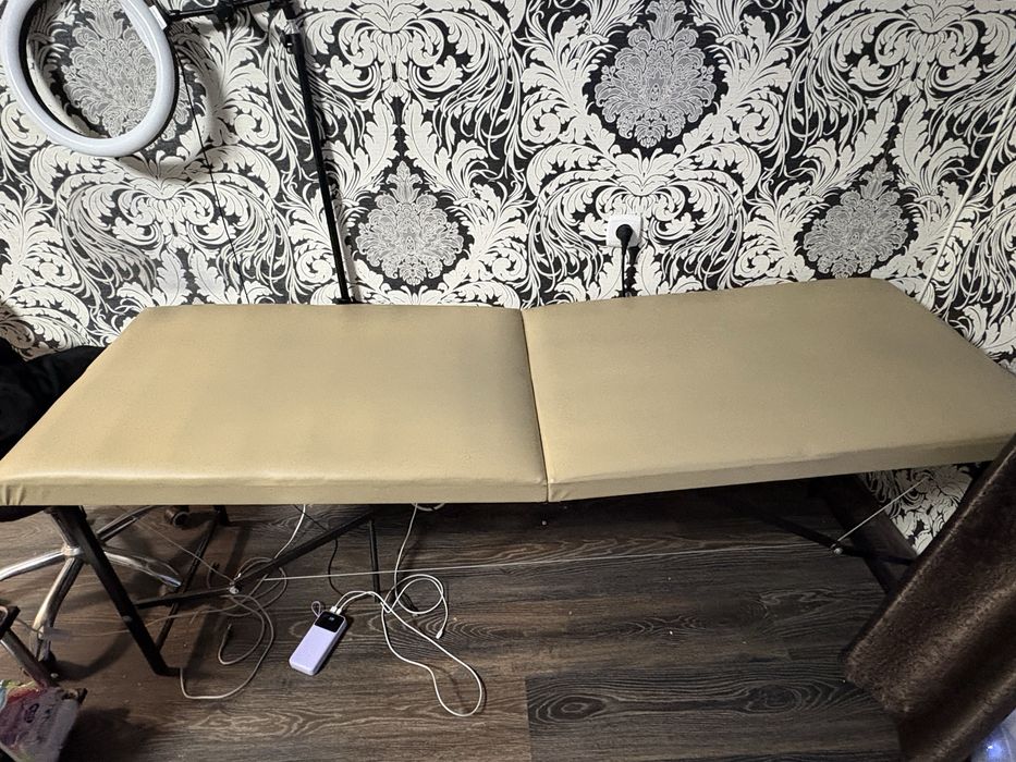 Кушетка чемодан косметологічна бьюті