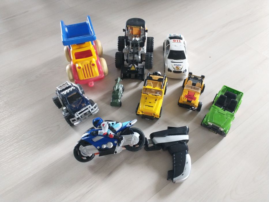 Zestaw autek samochody auta auto