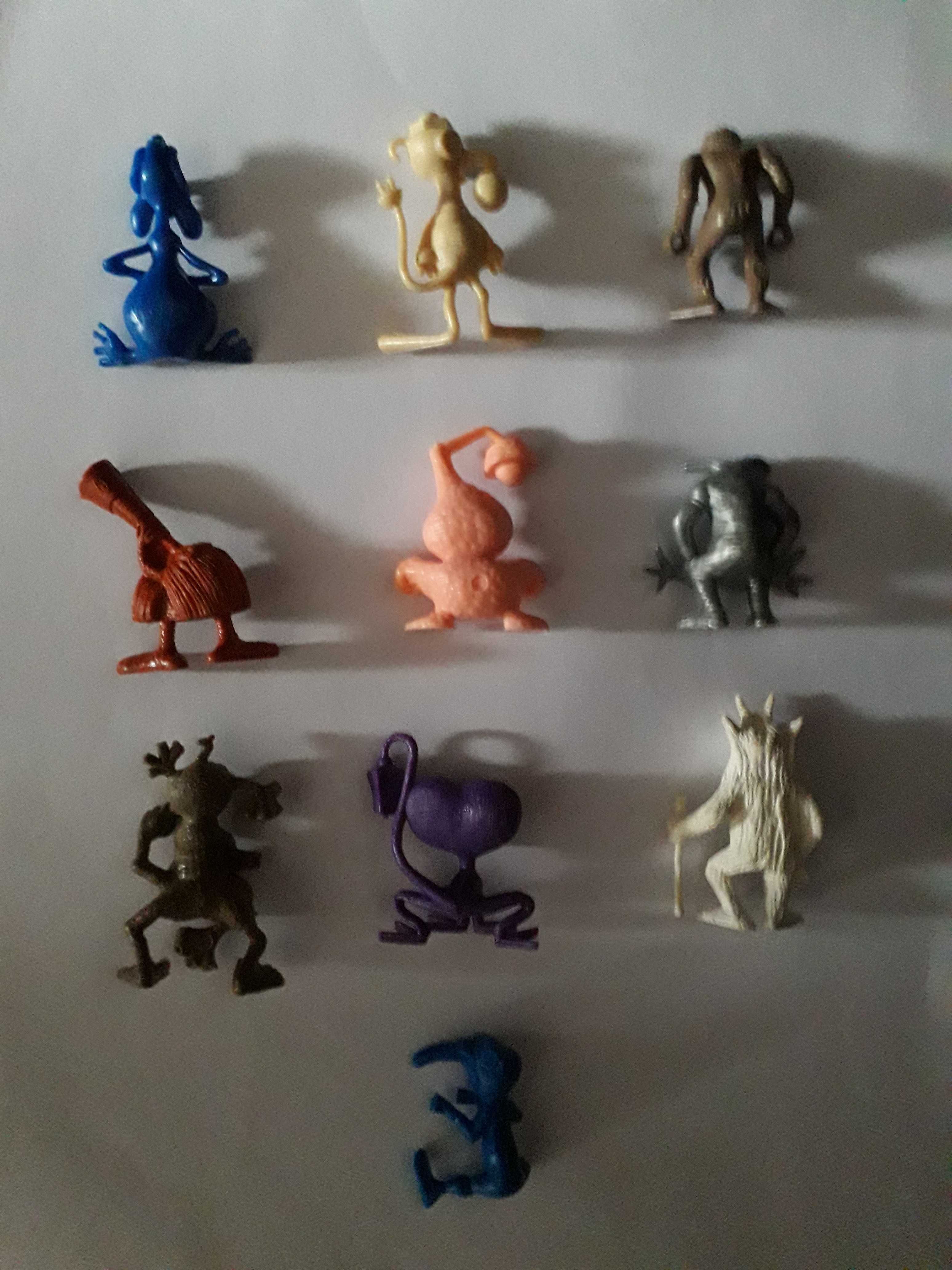 bonecos monstros monocromáticos disvenda brinquedo português raros