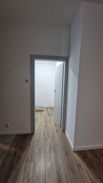 Lokal biurowy usługowy  na 2 pietrze budynek z windą Wieliczka