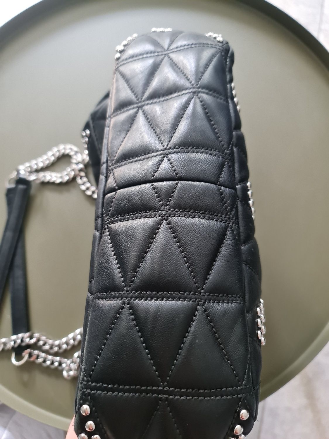 Michael Kors torebka ćwieki jety y2k srebrna skóra naturalna sloan sko