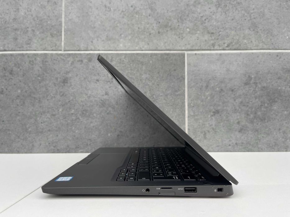 Ноутбук Dell Latitude 7300/i5-8265U/8Gb/256Gb/13.3" FHD/IPS/Гарантія