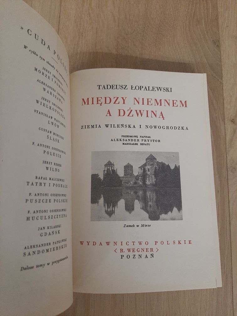 Między Niemnem a Dźwiną - Tadeusz Łopalewski