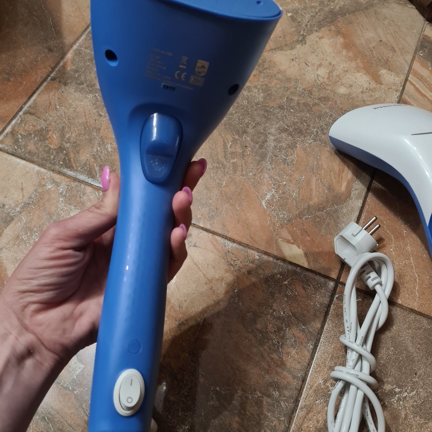 Ручні відпарювачі Philips GC300