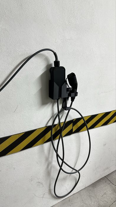 Suporte carregador BMW