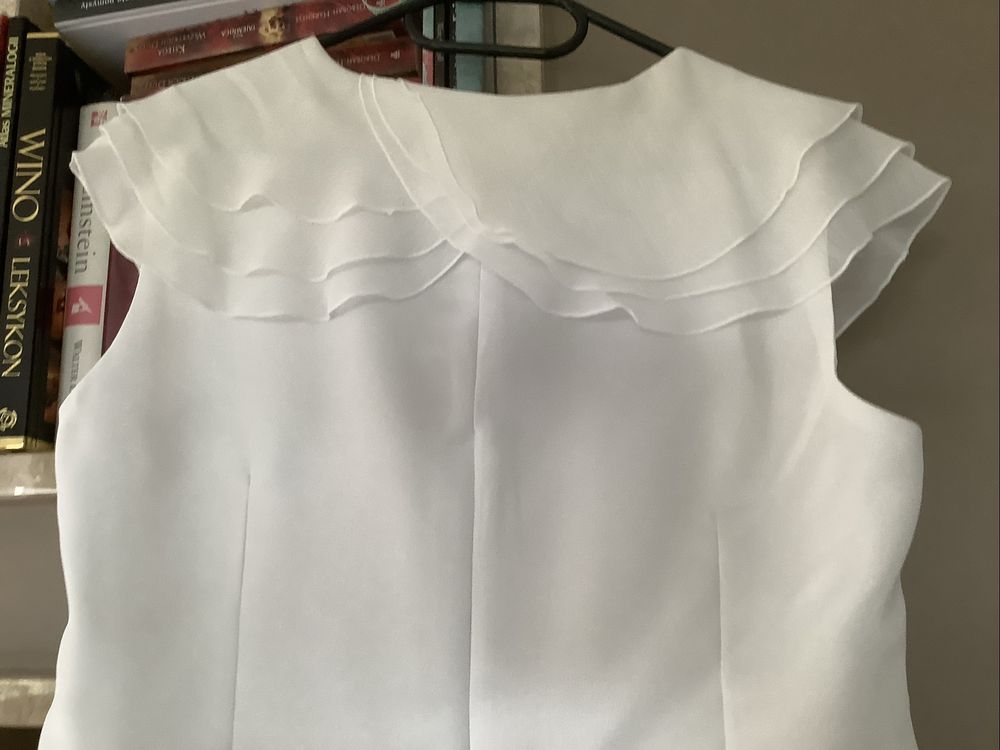 Biała elegancka bluzka