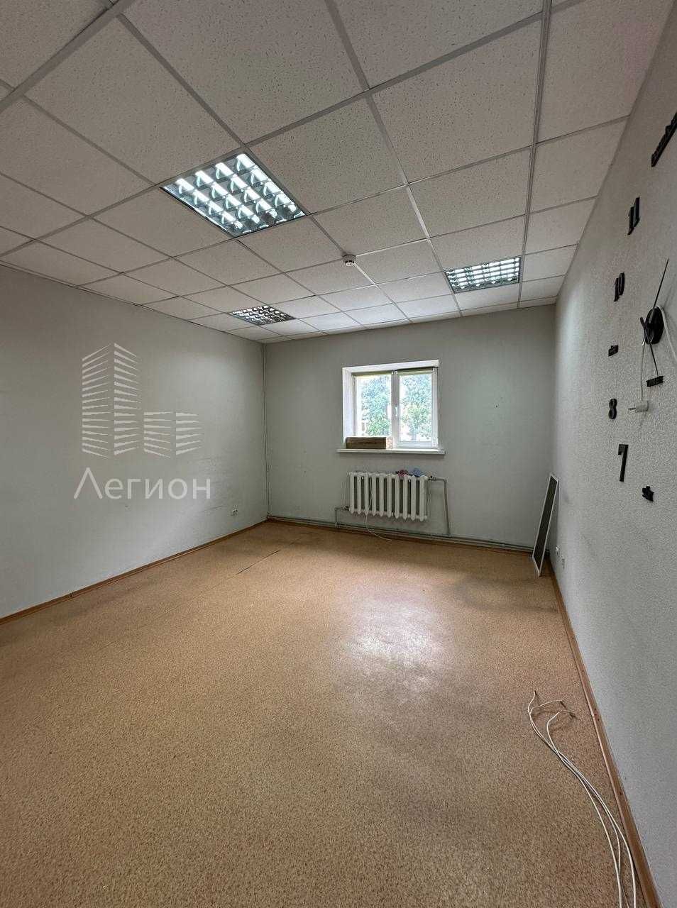 Сдам офис 21м2, метро Майдан Конституции!