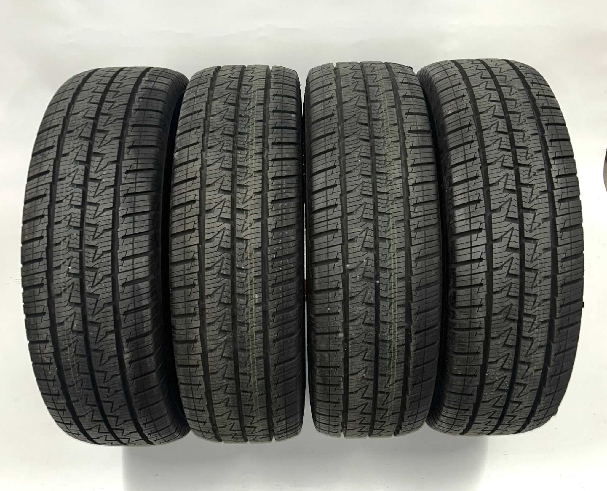 Nowe Opony Wielosezonowe 16'' 225/75/16c Continental VanContact Camper