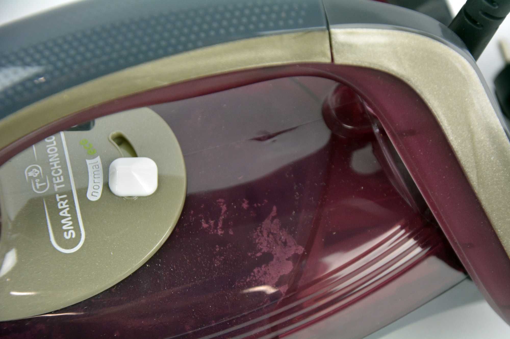 Żelazko parowe Tefal Smart Protect Plus 6870