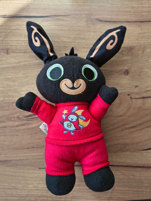 Fisher królik Bing w piżamce 28cm