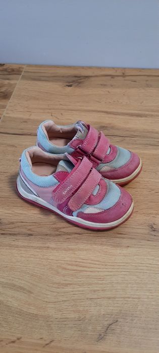 Półbuty dziecięce rozmiar 25/ sneakersy/ Twisty
