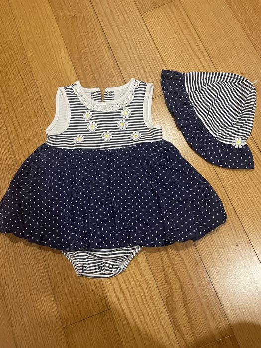 Roupa bebe como nova