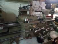 Vendo Torno Mecânico Marca WILSON MINI para 700mm diâmetro.