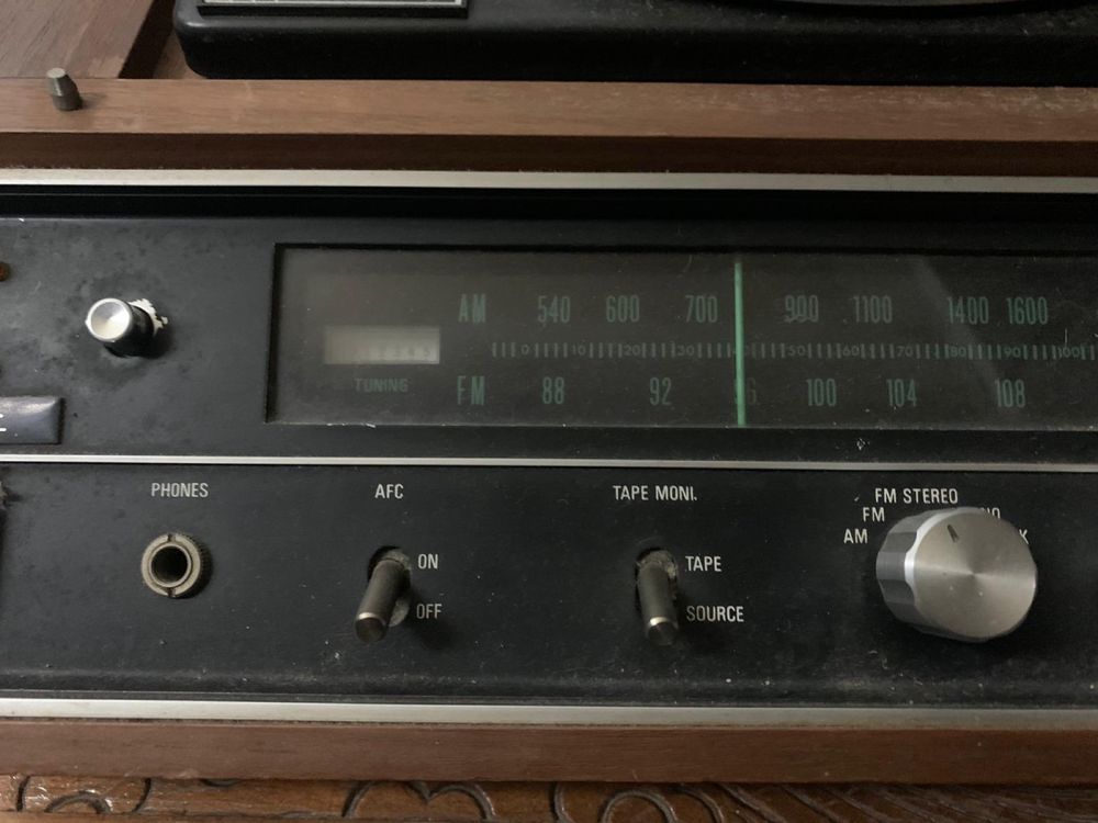 Gira discos Tokai BSR McDonald MP60