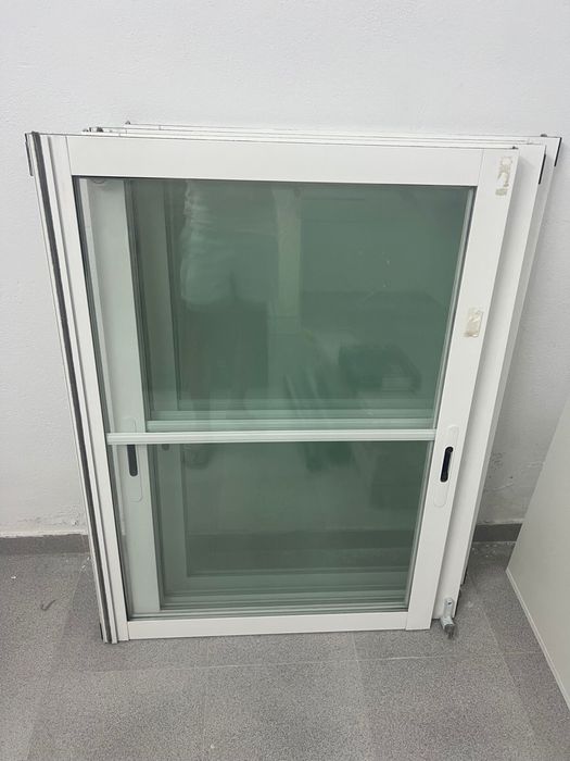 Janelas duplas aluminio branco bom estado