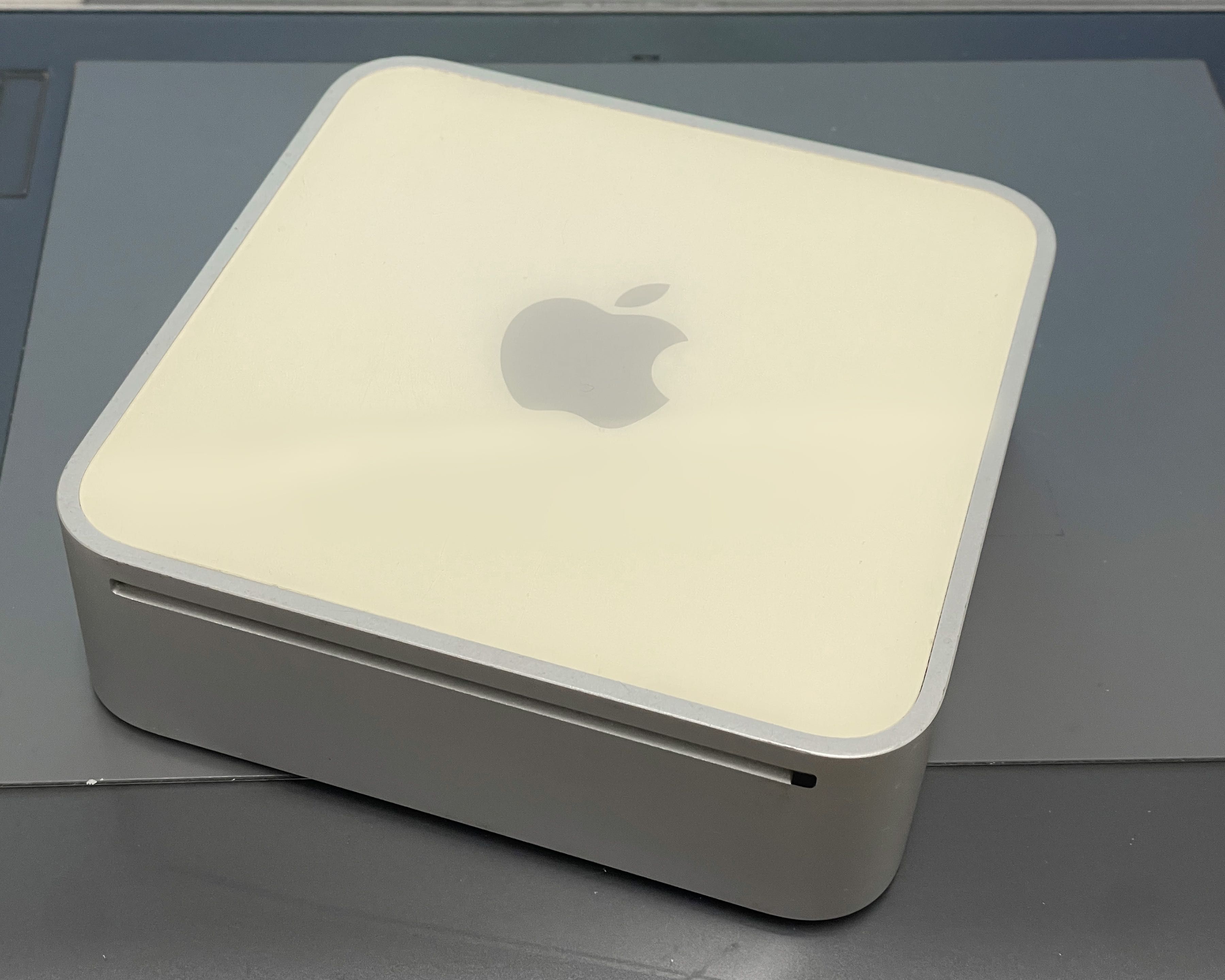 Apple Mac Mini 1.5 ghz intel solo