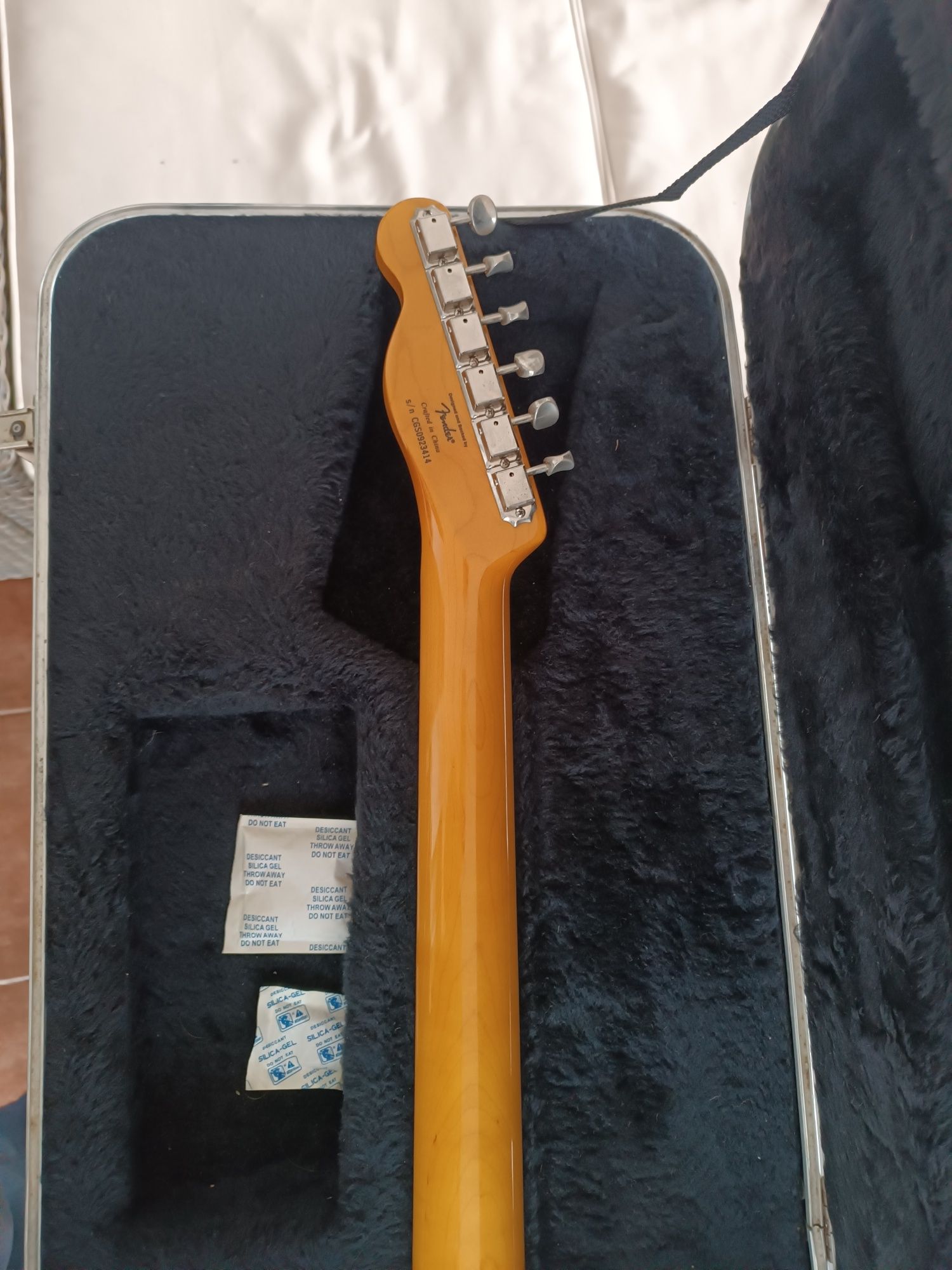 Squier telecaster clássic vibe 60
