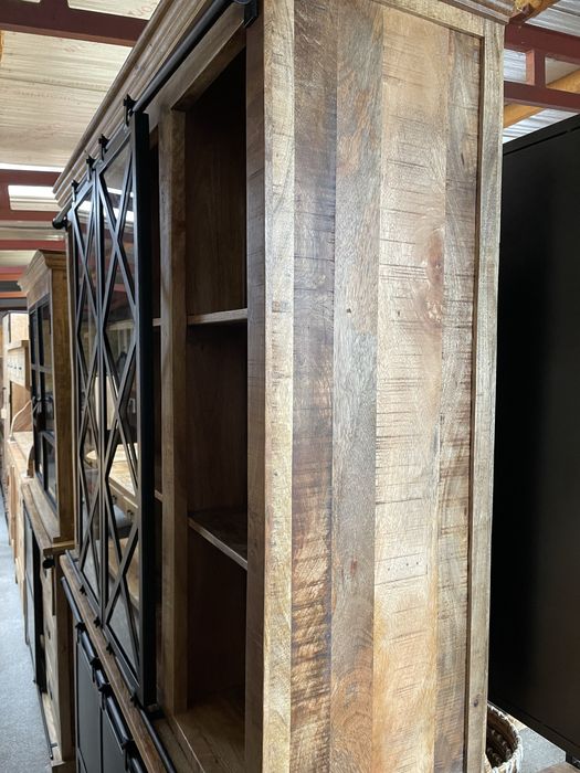 Kredens / drewno egzotyczne/ rustykalny / styl industrialny