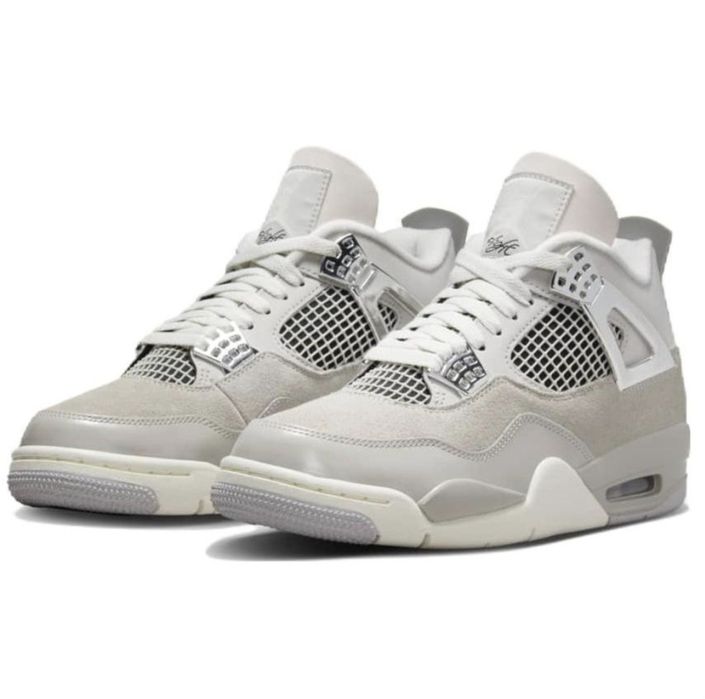 Nike Air Jordan 4 Retro frozen moments rozmiar 40
