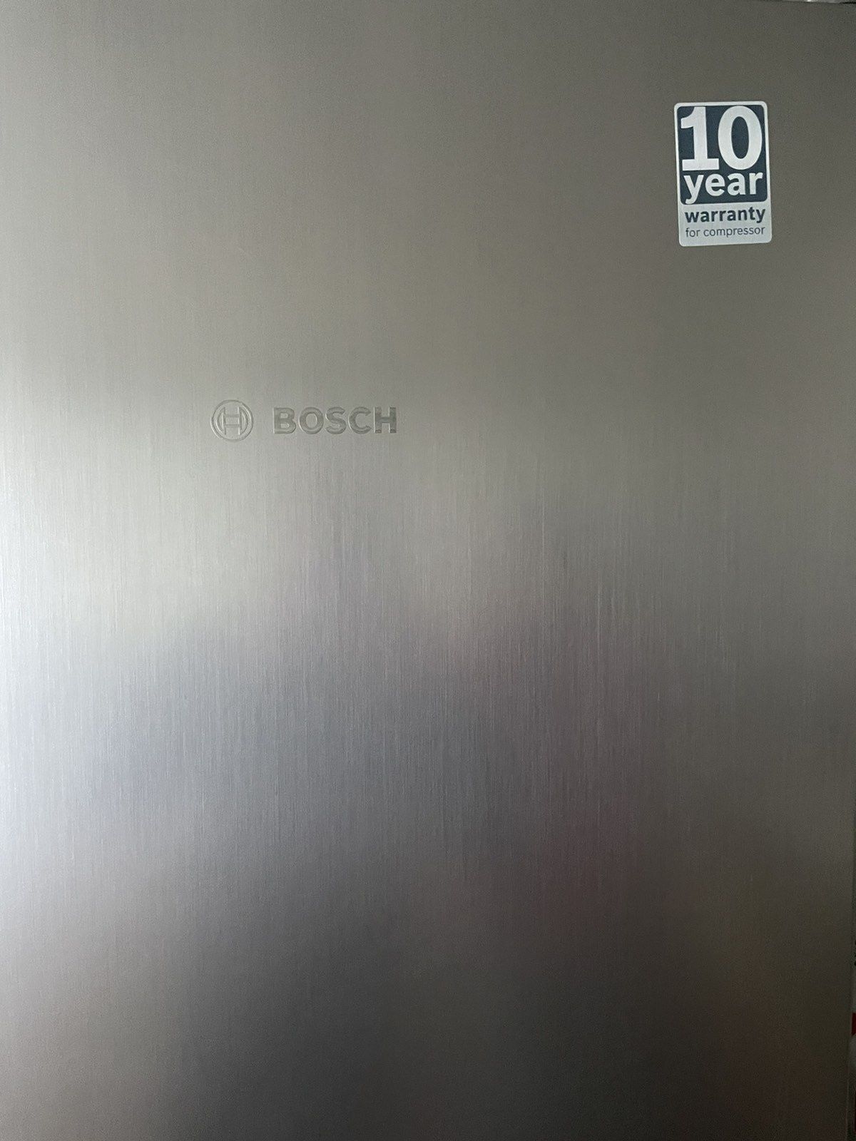 Холодильник Bosch 14000грн