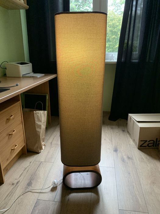 Lampa stojąca do pokoju sypialni