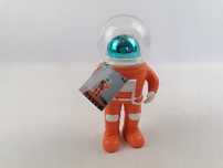 DONKEY Figurka astronauty ze śnieżną kulą 18 cm