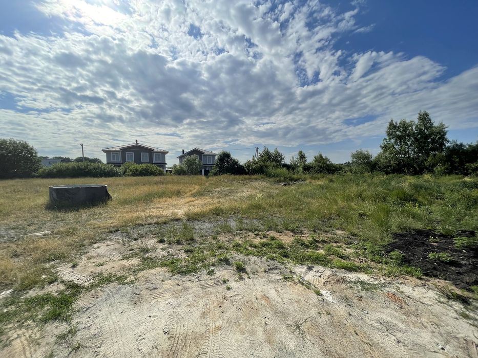 Ділянка 13 соток в Бучі, кутова