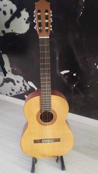 Gitara Yamaha  c30m