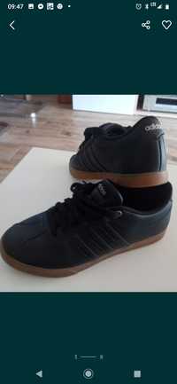 Adidas buty halowe stan idealny