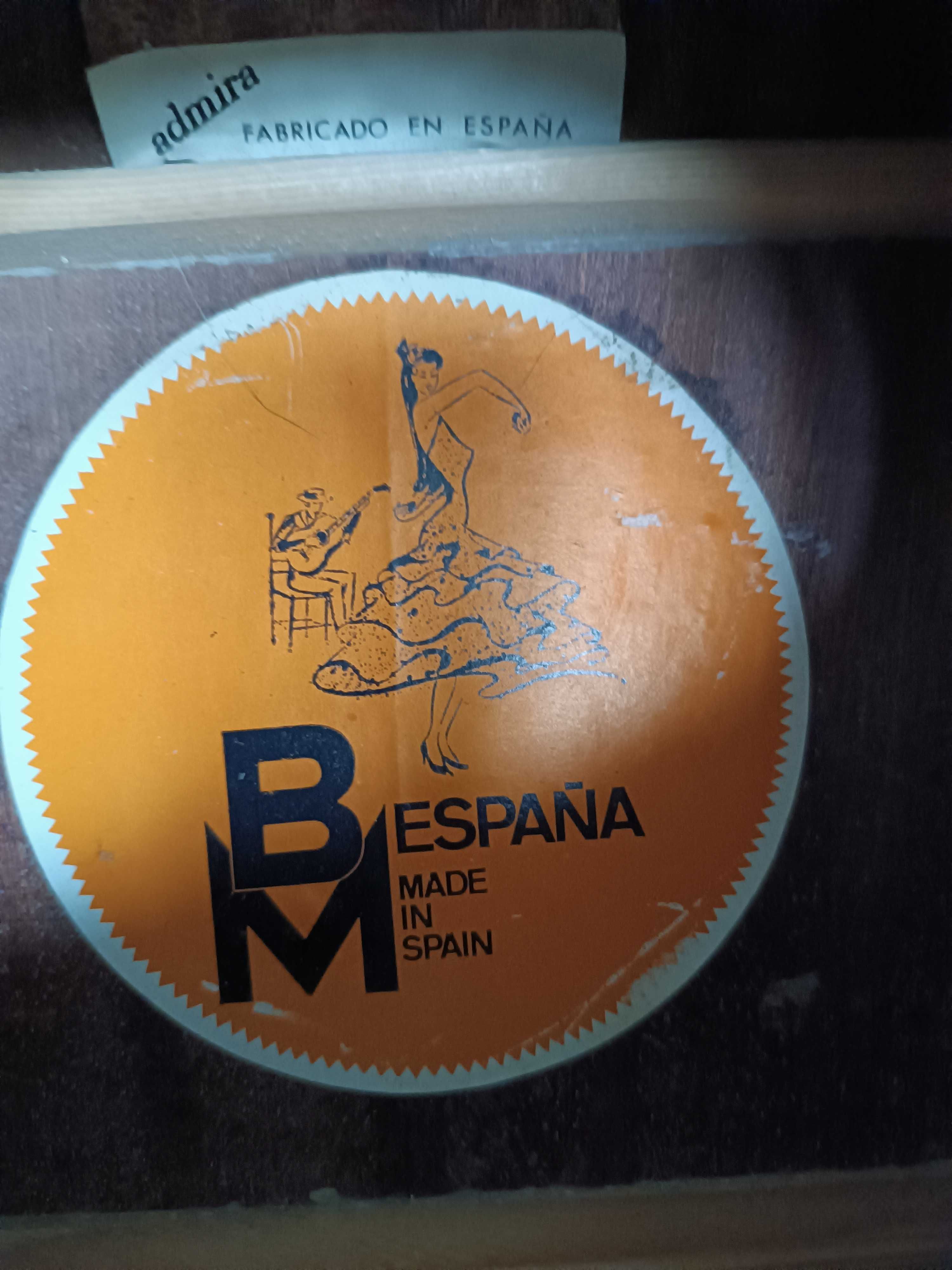 Guitarra Clássica ADMIRA - BM - com 51 anos