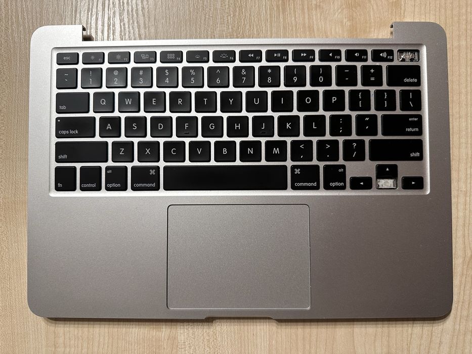 MacBook Pro 13 A1502 (Early 2015) – na części lub w całości