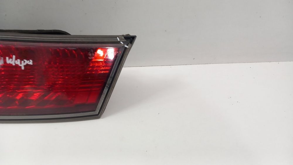 Honda Civic Viii Ufo 5D Lampa Tył Prawa W Klapę