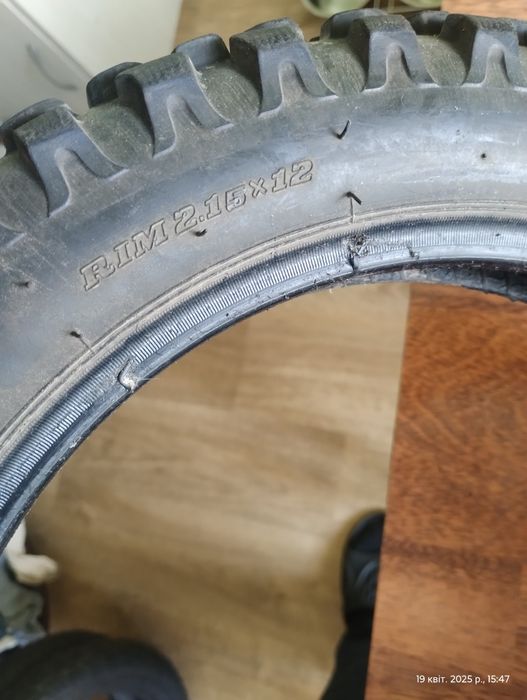 3.00-12 Запчастини для скутера, покришка