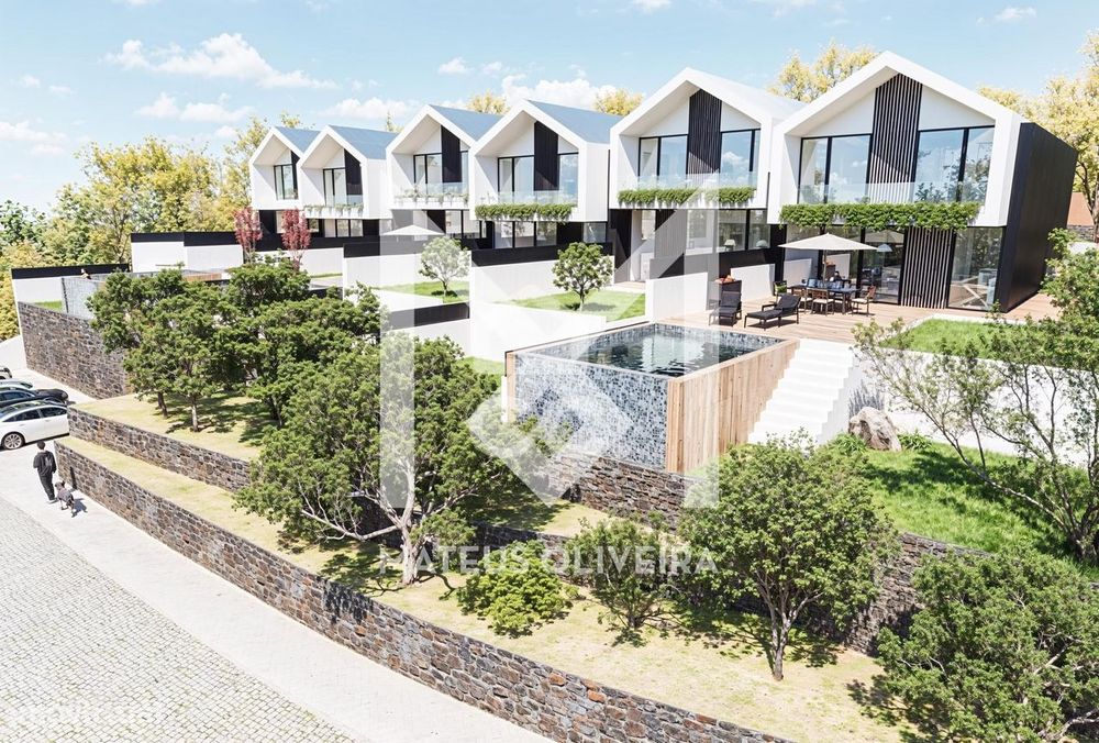 Moradia T3 em Construção, Abragão, Penafiel