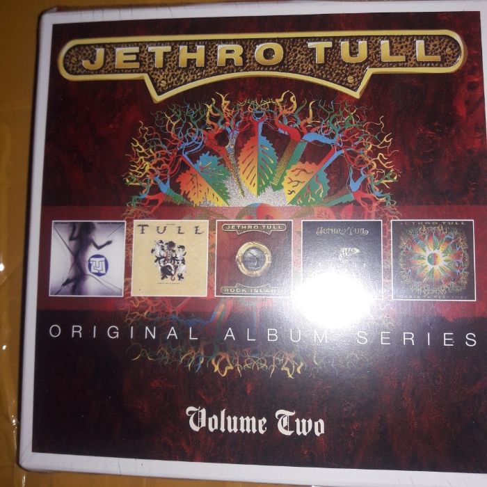 Jethro Tull новый запечатаный.
