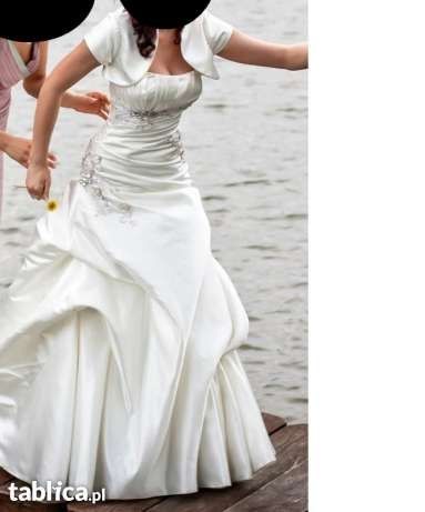 Śmietankowa / szampańska suknia ślubna 175/180 cm rozmiar 38 M / 40 L