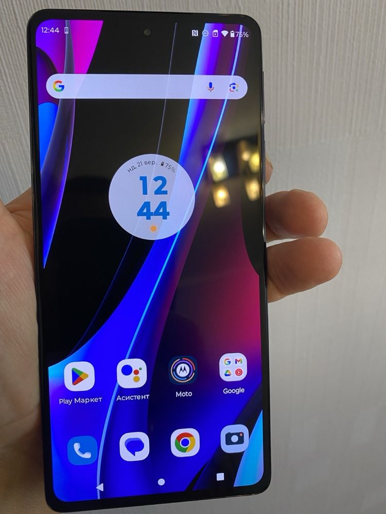 Motorola Edge + 2022