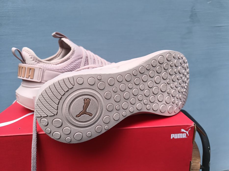 Buty Puma  Rose Gold. Softride Carson.  Rozmiar 39