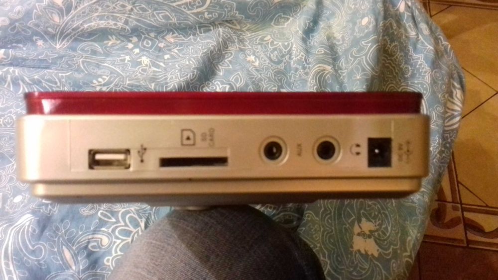 Odtwarzacz cd radio przenosny