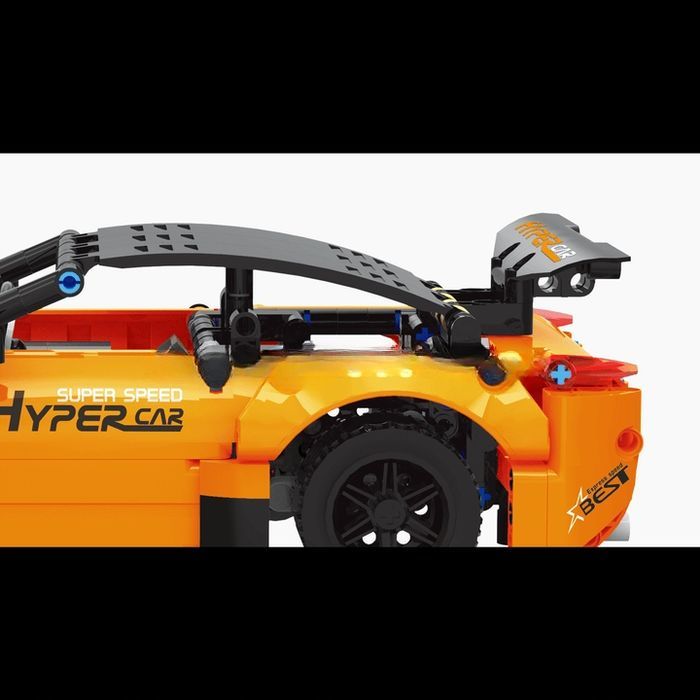 Klocki 545 el. Challenger z pilotem Mould King 15006