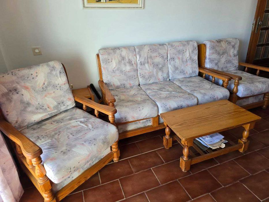 Conjunto Sofá + 2 Poltronas