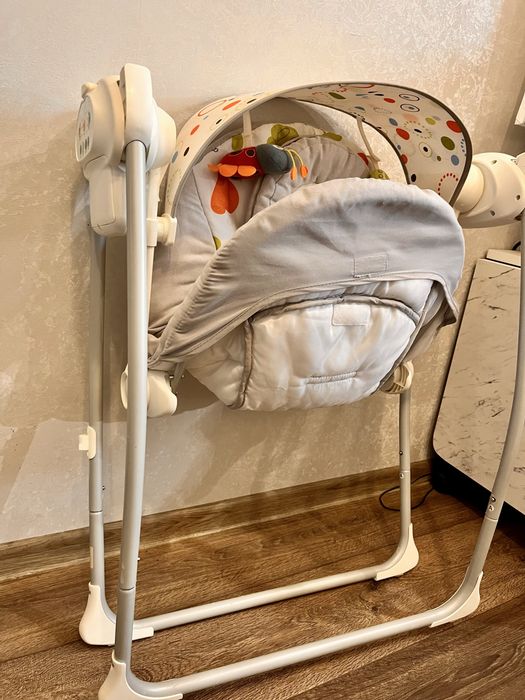 Заколисуючий центр FreeON RELAX White-Grey, качалка, качелька