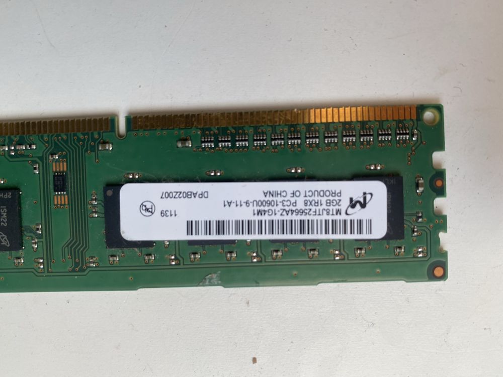 Pamiec do komputera stacjonarnego 2x2 GB DDR3