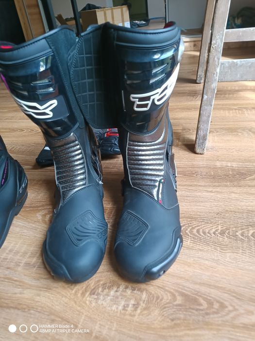 Odzież motocyklowa damska i męska